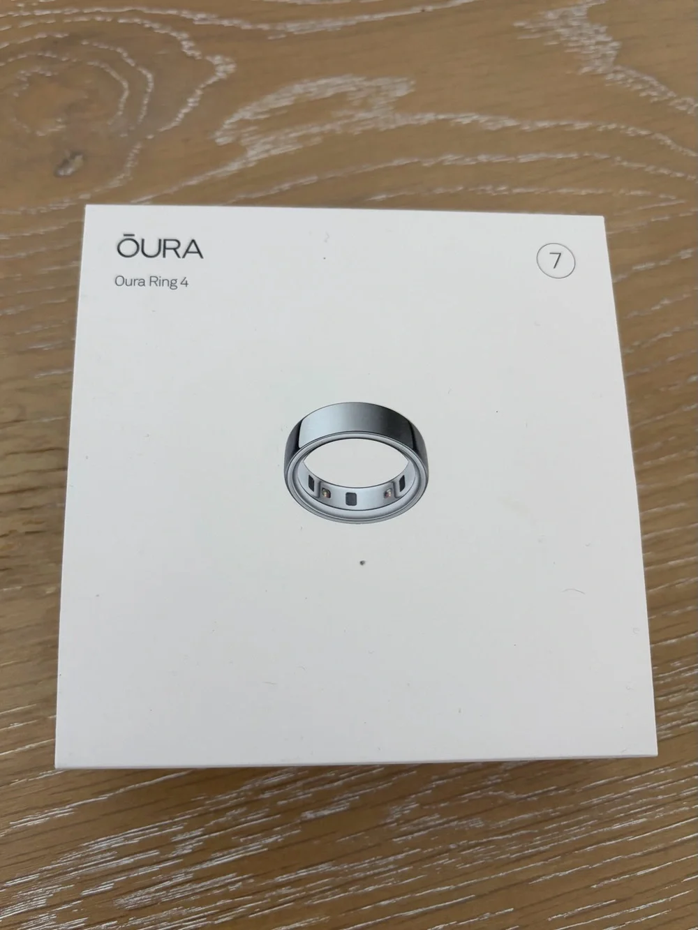 Brand New Oura Ring 4 Smart Ring - Silver